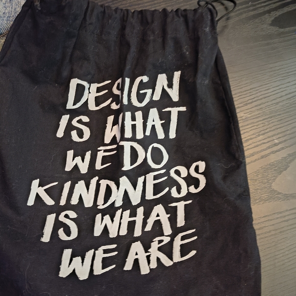 Kurt Geiger Blue Denim Camera Shoulder Bag with Gold Chain - Picture 2 of 10